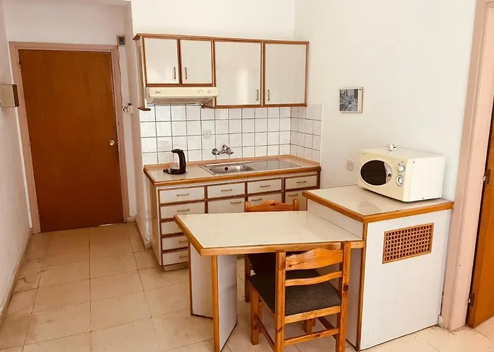 アパートホテル Kaan & キレニア