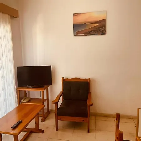Lägenhetshotell Kaan & Kyrenia (Northern Cyprus)