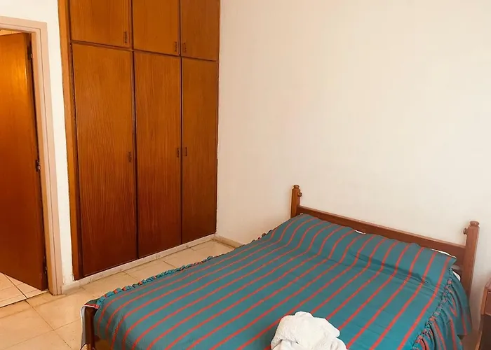 Kaan & شقة فندقية كيرينيا